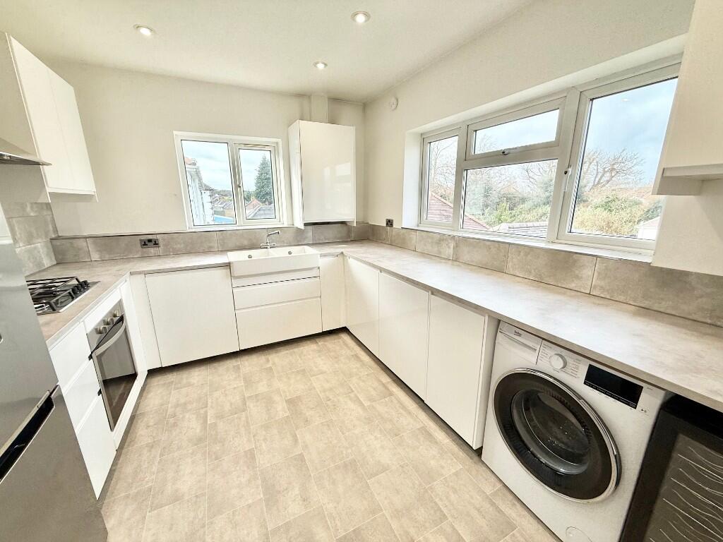 Longbarrow Close, Bournemouth, Dorset, BH8 photo 3