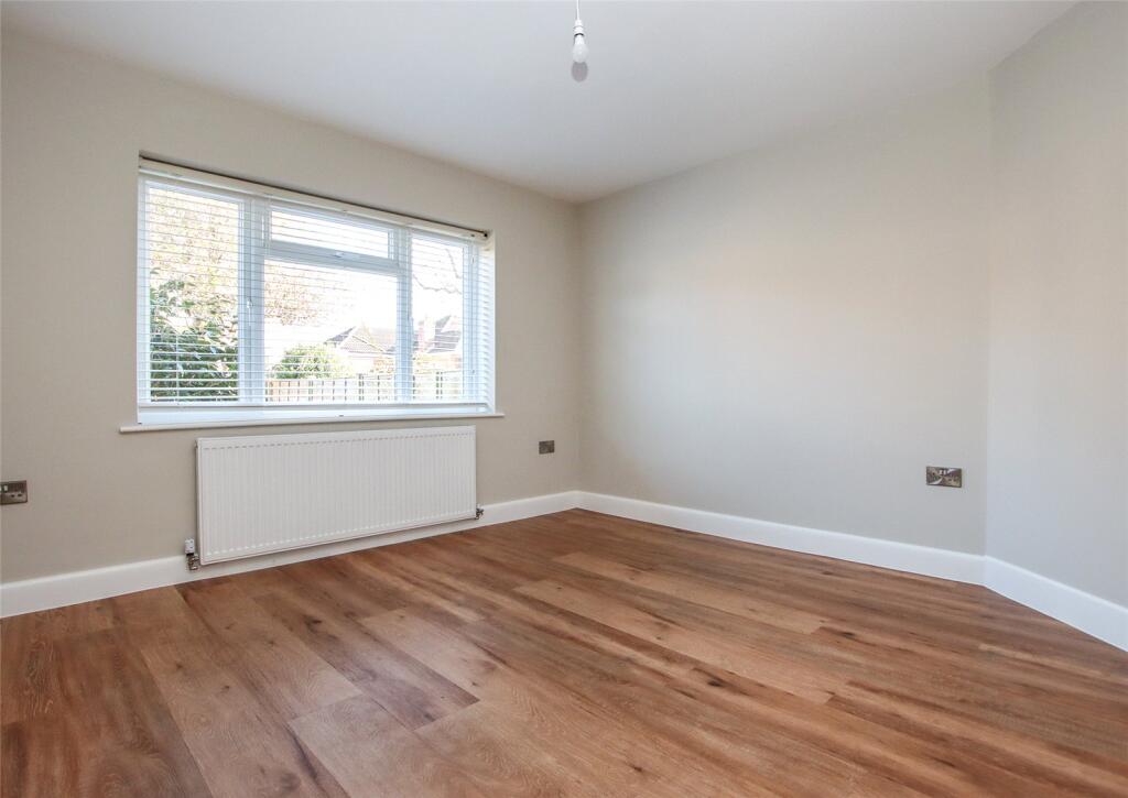 Filton Road, Lymington, Hampshire, SO41 photo 4