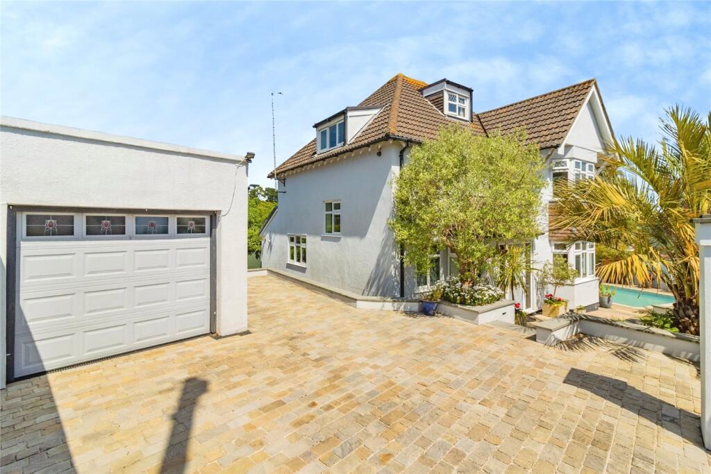Main image of property: Barcombe Heights, Preston, Paignton, Devon, TQ3