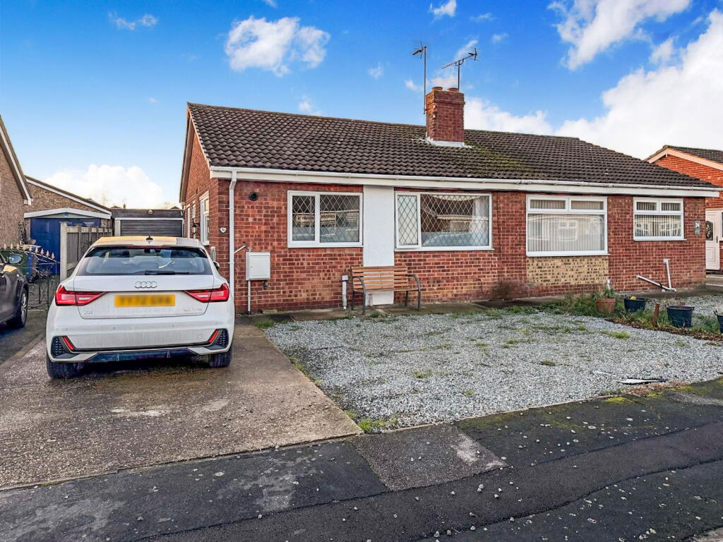 Main image of property: Bellasize Park, Gilberdyke, HU15