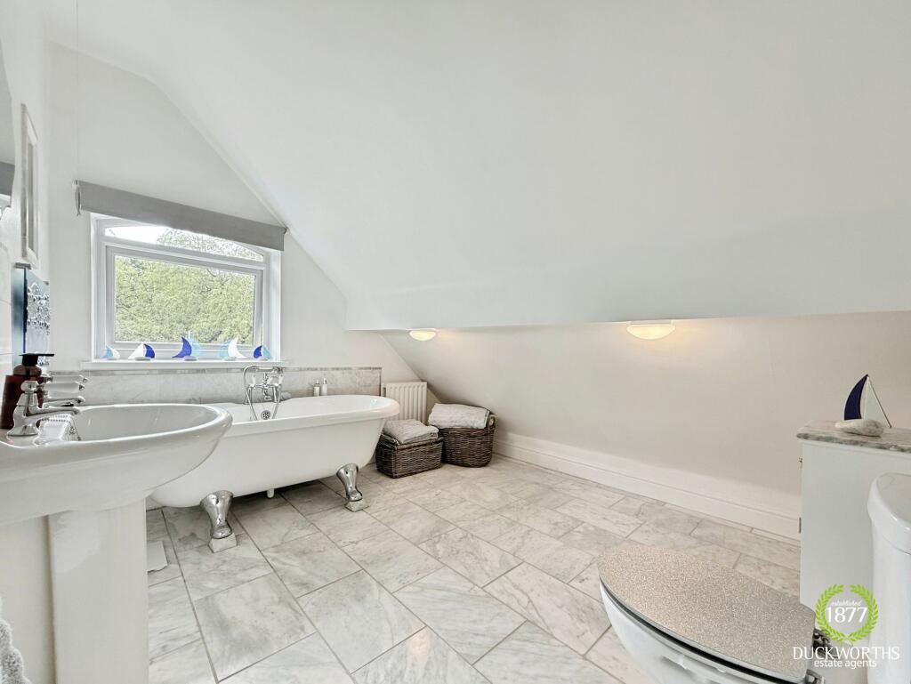 Additional image 47 of Earnsdale Avenue, Darwen, BB3