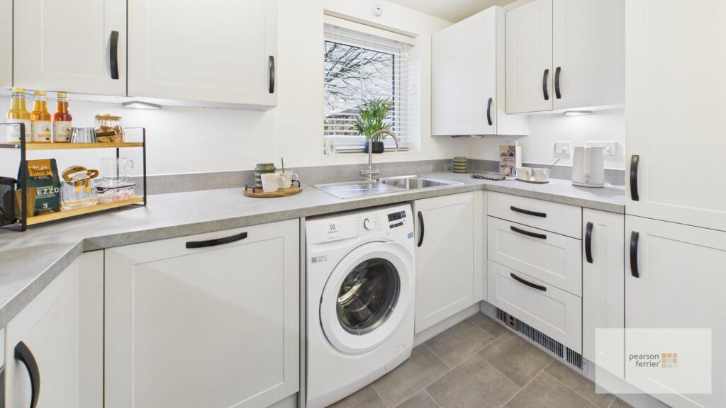 Apartment in Bury, Carr Bank - View 5