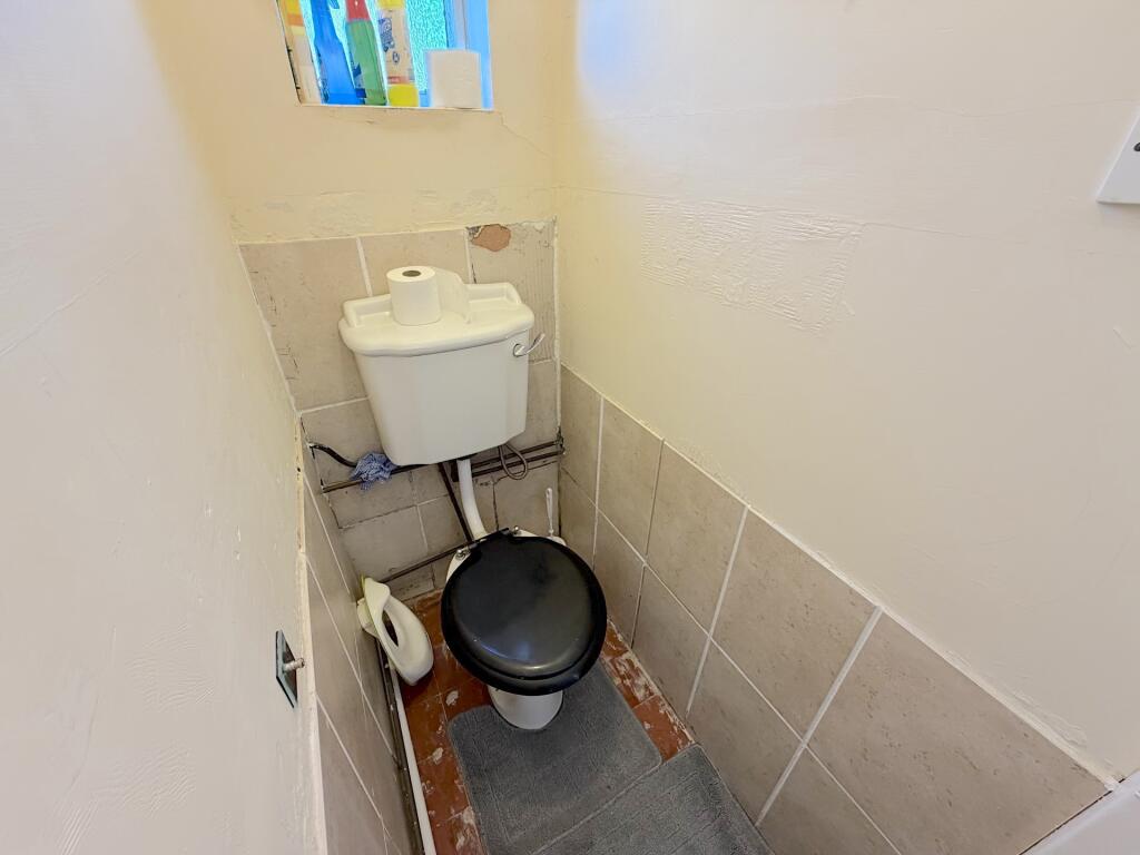 House in Wolverhampton, Penn - More