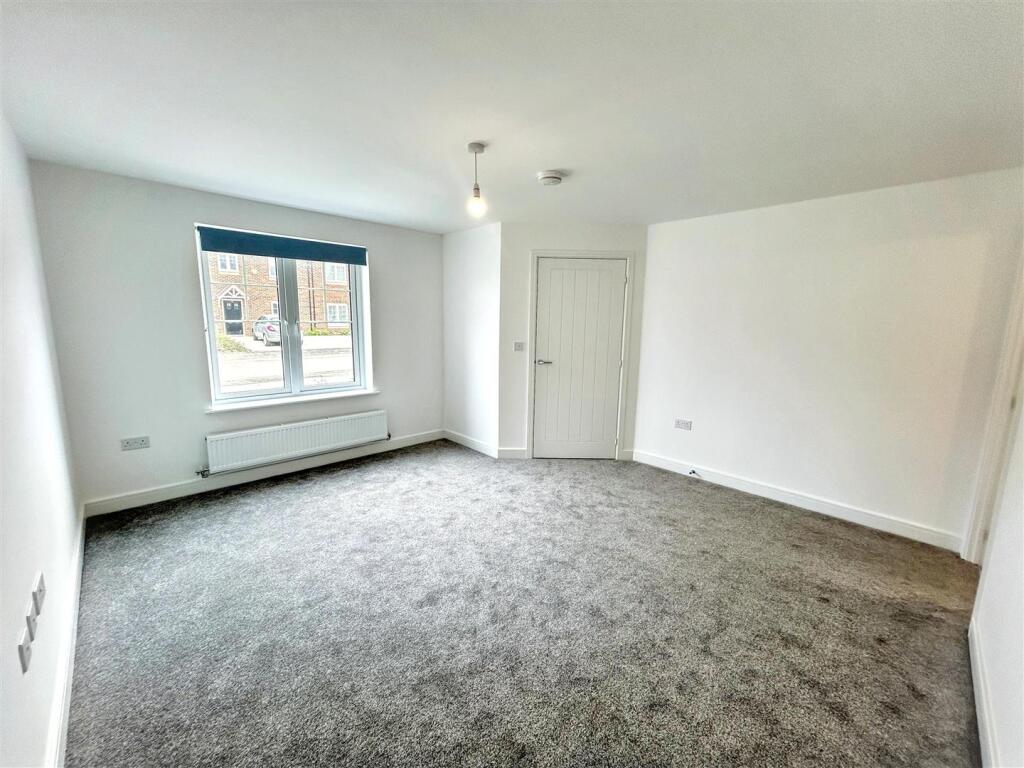House in Stockton-on-Tees - View 4