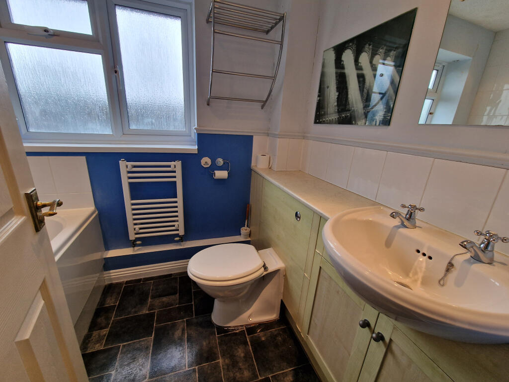 Additional image 8 of Tintagel Road, Yeovil, Somerset, BA21 3RE