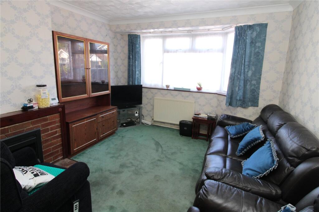 Tewkesbury Avenue, Fareham, Hampshire, PO15 - View 5