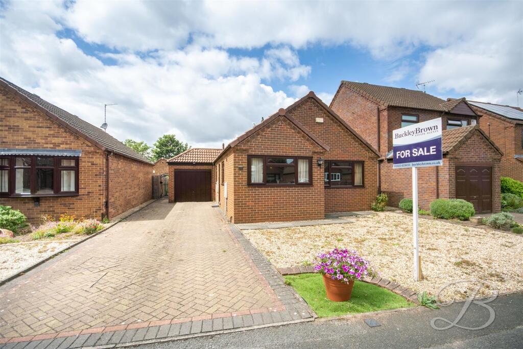Main image of property: Waterdown Close, Mansfield Woodhouse, Mansfield