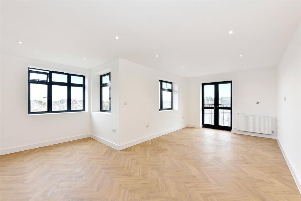 Main image of property: Plumstead High Street, Plumstead, London, SE18