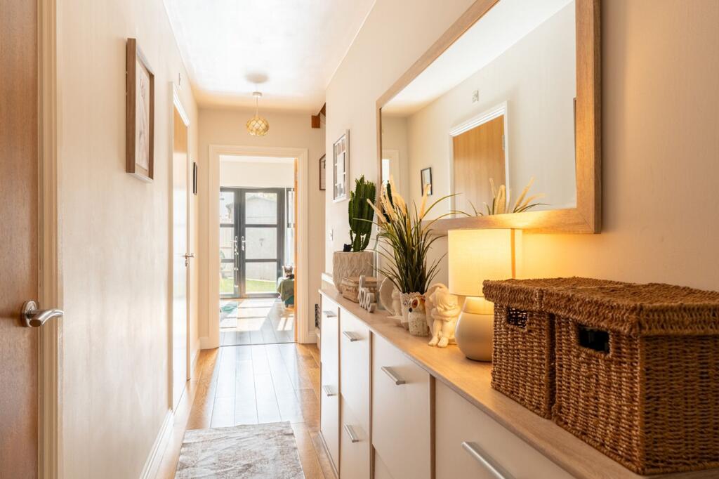 Leaphill Road, Bournemouth, BH7 - View 5