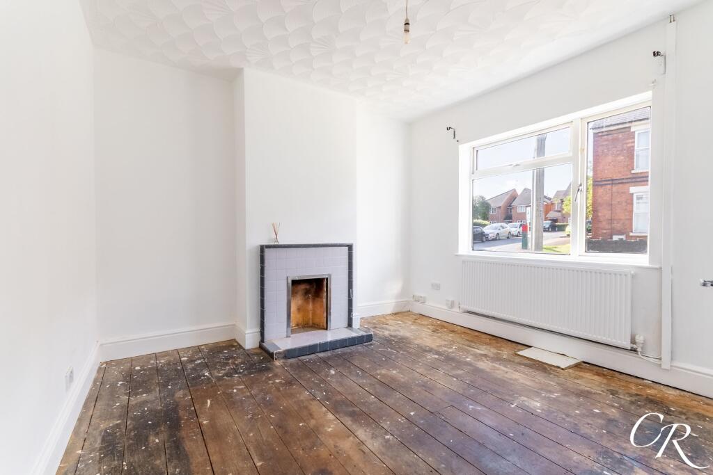 House in Gloucester - View 3