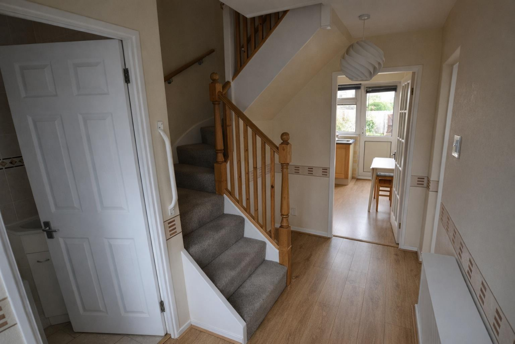 House in Hatfield, Hilltop - View 5