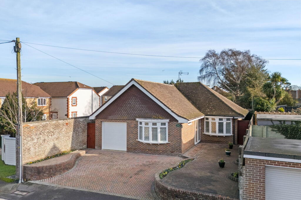 Main image of property: Sherwood Road, Bognor Regis, PO22 9DS