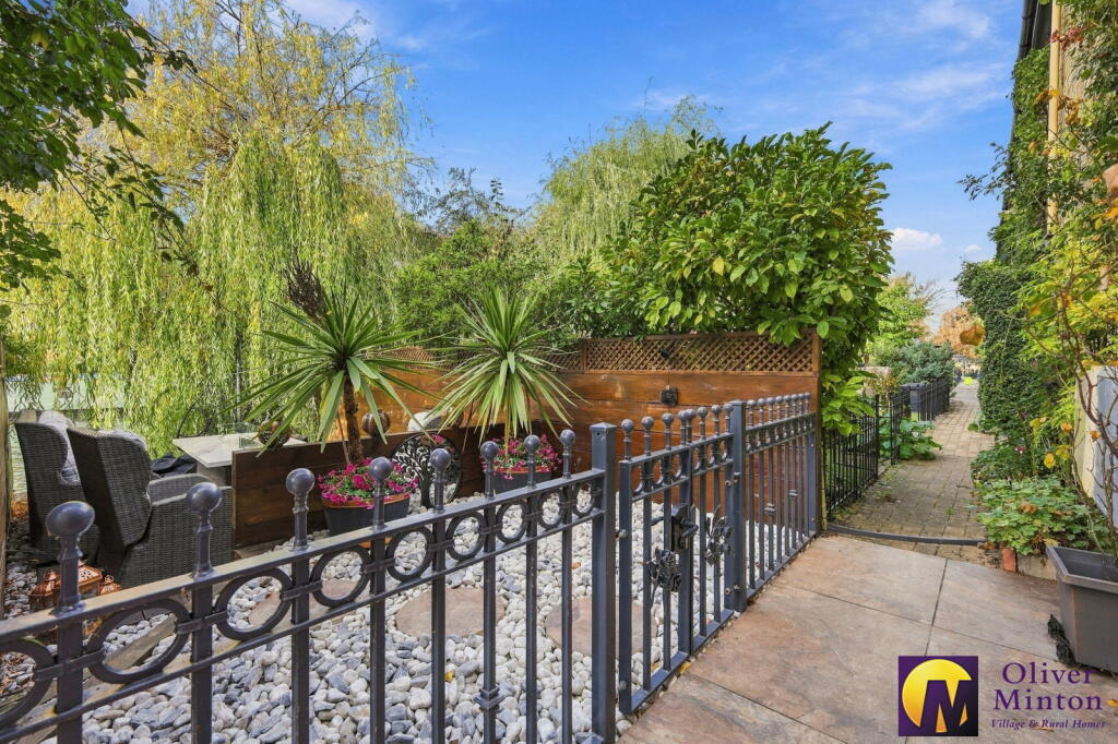 House in Stevenage - View 3