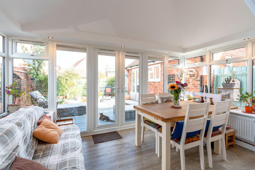 House in South Oxfordshire, Crowmarsh - More