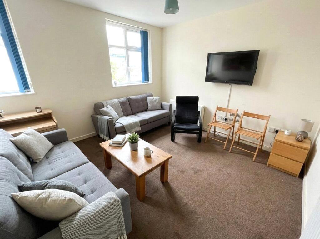 Apartment in Bristol - View 5