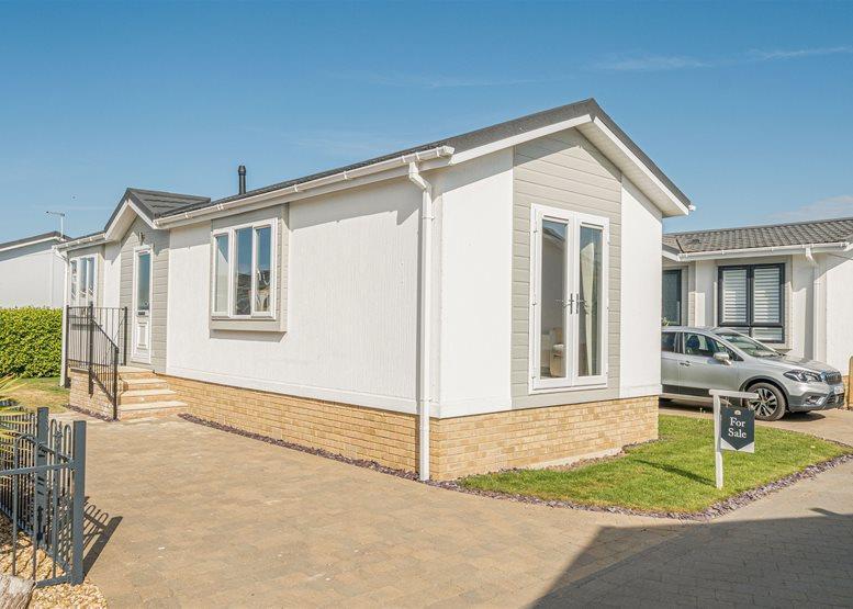 Main image of property: Fifth Avenue, Garston Park, Tilehurst
