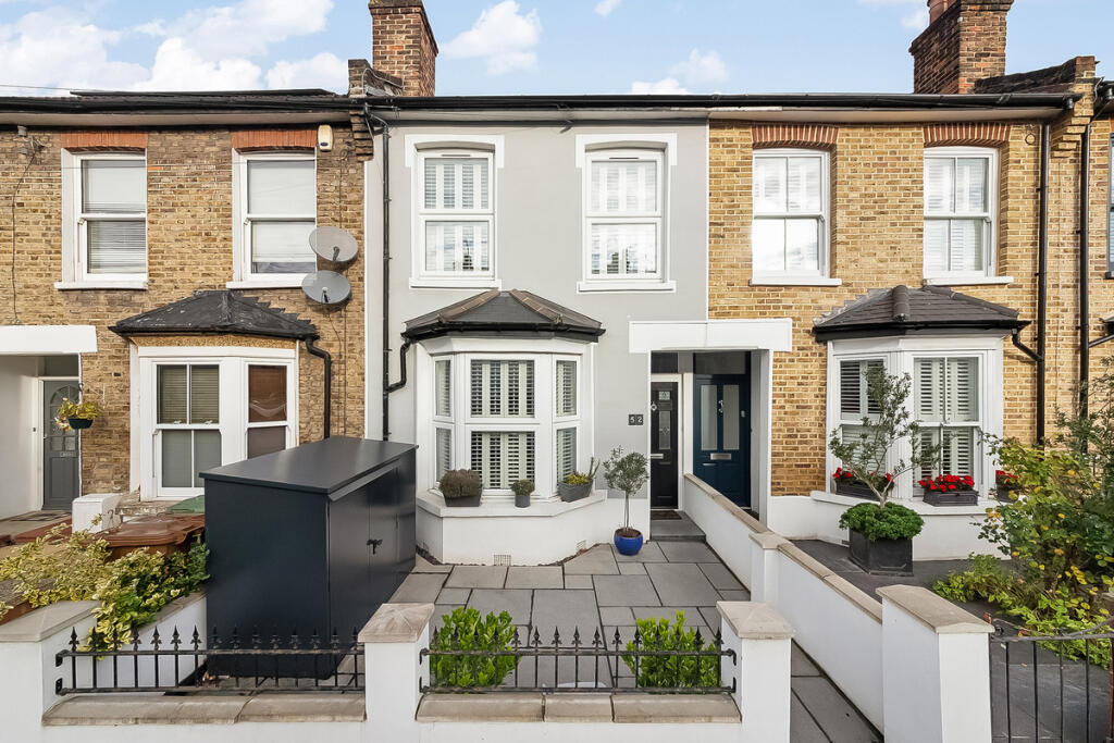 2-bed terraced on Ronver Road, London, SE12, £500,000