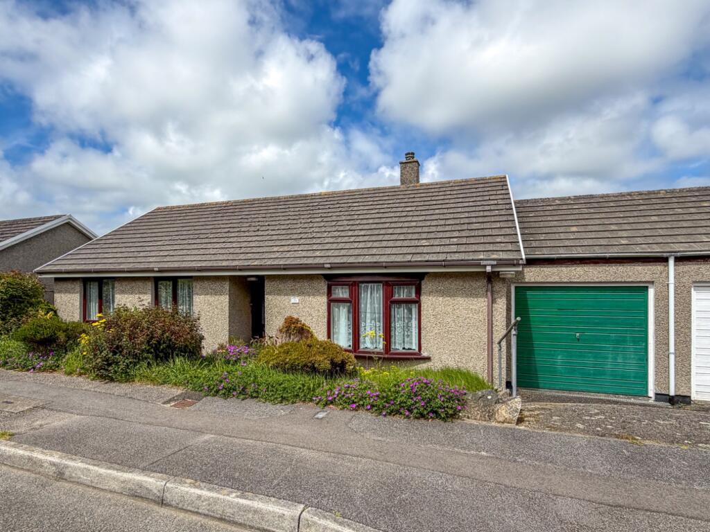 Main image of property: St Erth Three bedroom bungalow