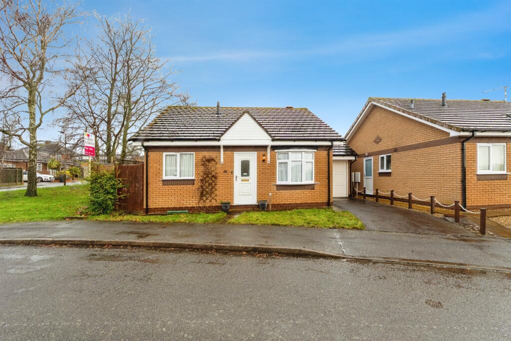 2-bed bungalow on Chater Close, Leicester, £255,000