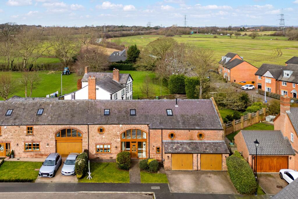 Main image of property: Norlands Park, Widnes, WA8