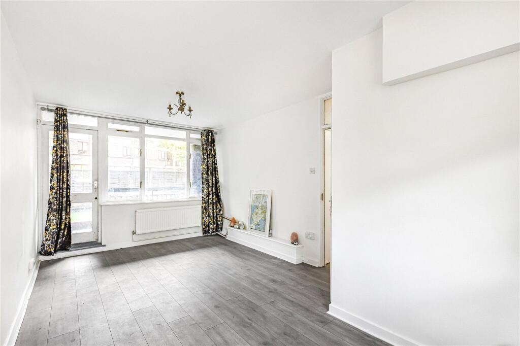 Main image of property: Northampton Street, London, N1