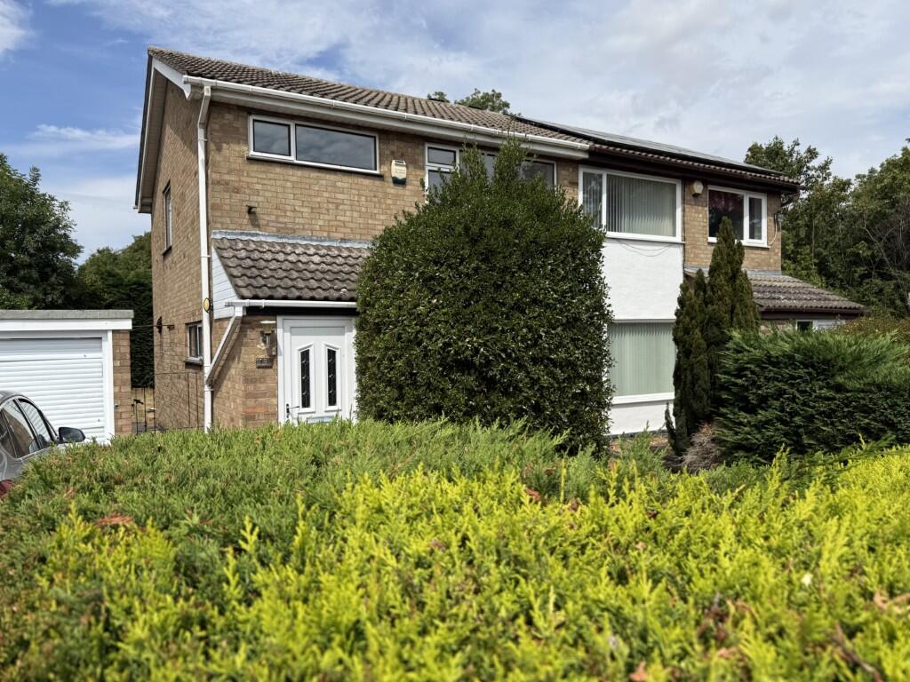 Main image of property: 18 Langley, Bretton, Peterborough, Cambridgeshire PE3 8QA