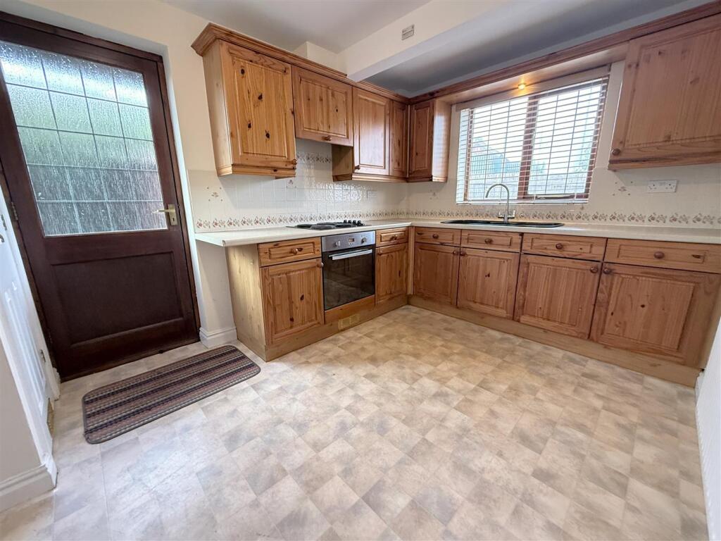 House in Nottingham - View 2