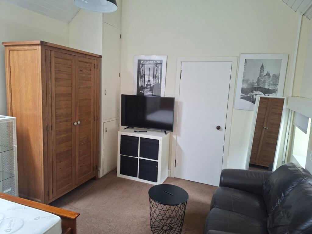 House in Kirkcaldy - View 5