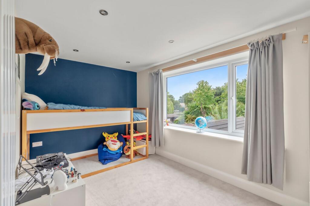 Burley Road, Menston, LS29 photo 4