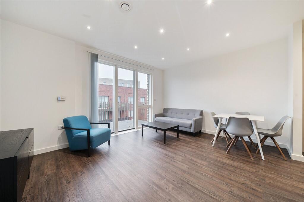 Main image of property: 9 Frobisher Yard, London, E16