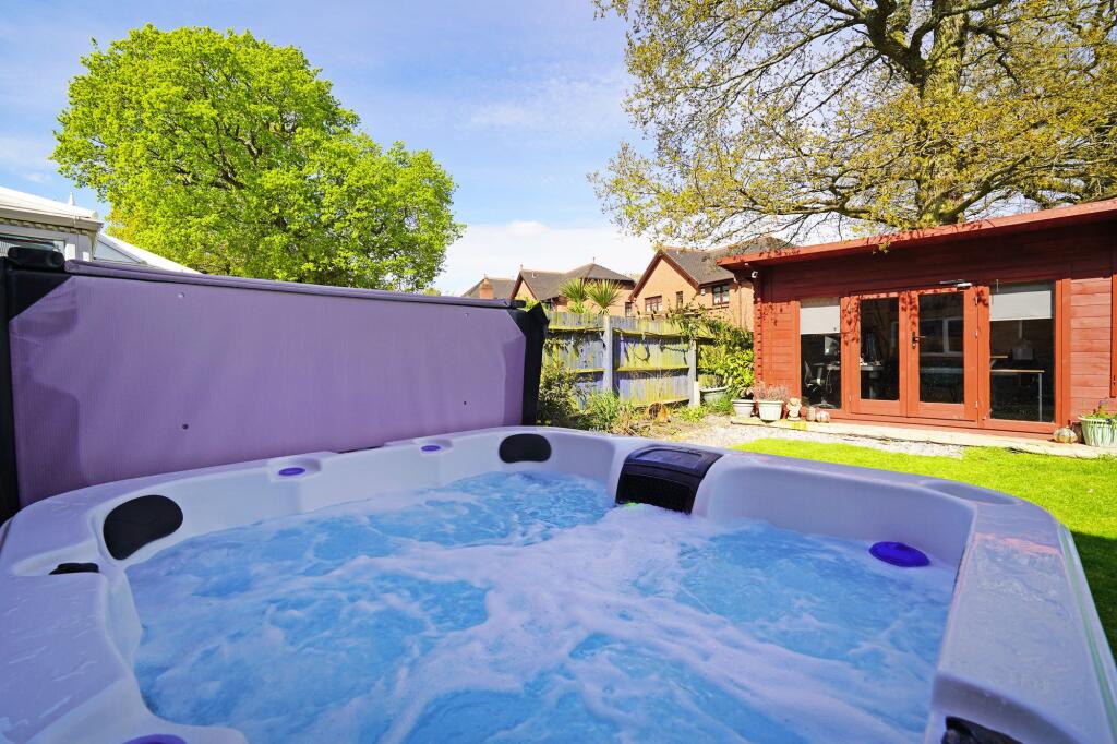 Additional image 21 of Glendon Way, Dorridge, B93