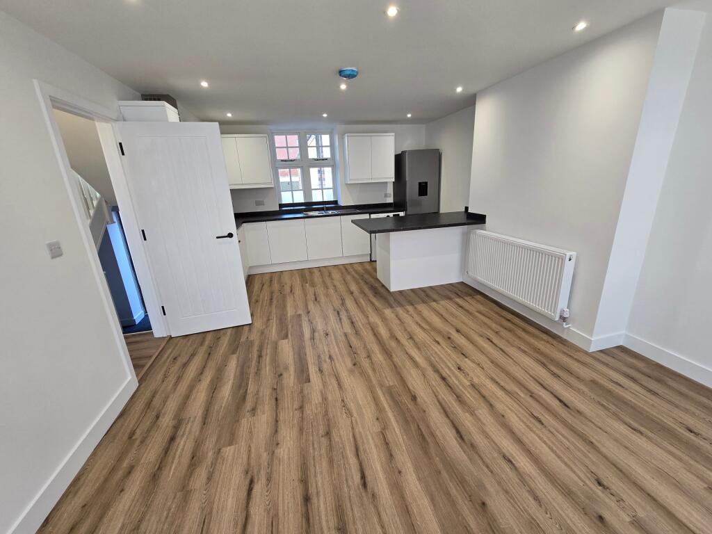 Smyths Close, Bristol, BS11 photo 3