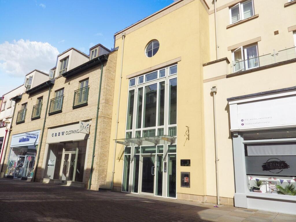 Main image of property: Marriotts Walk, Witney, Oxfordshire