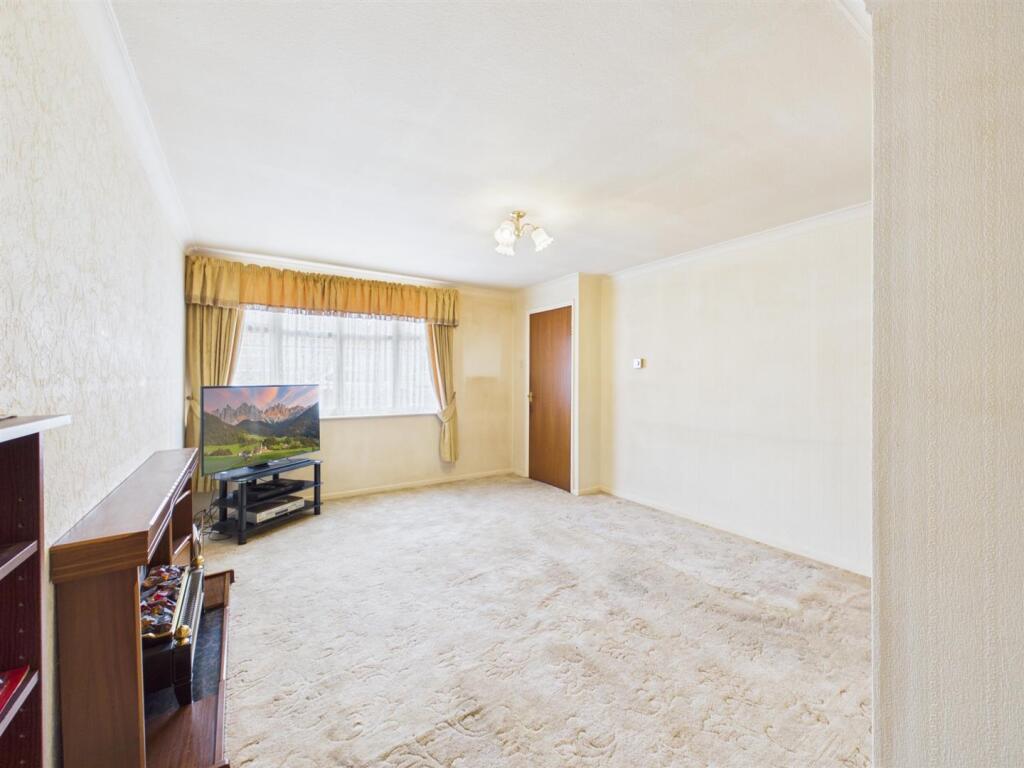 House in York - View 3