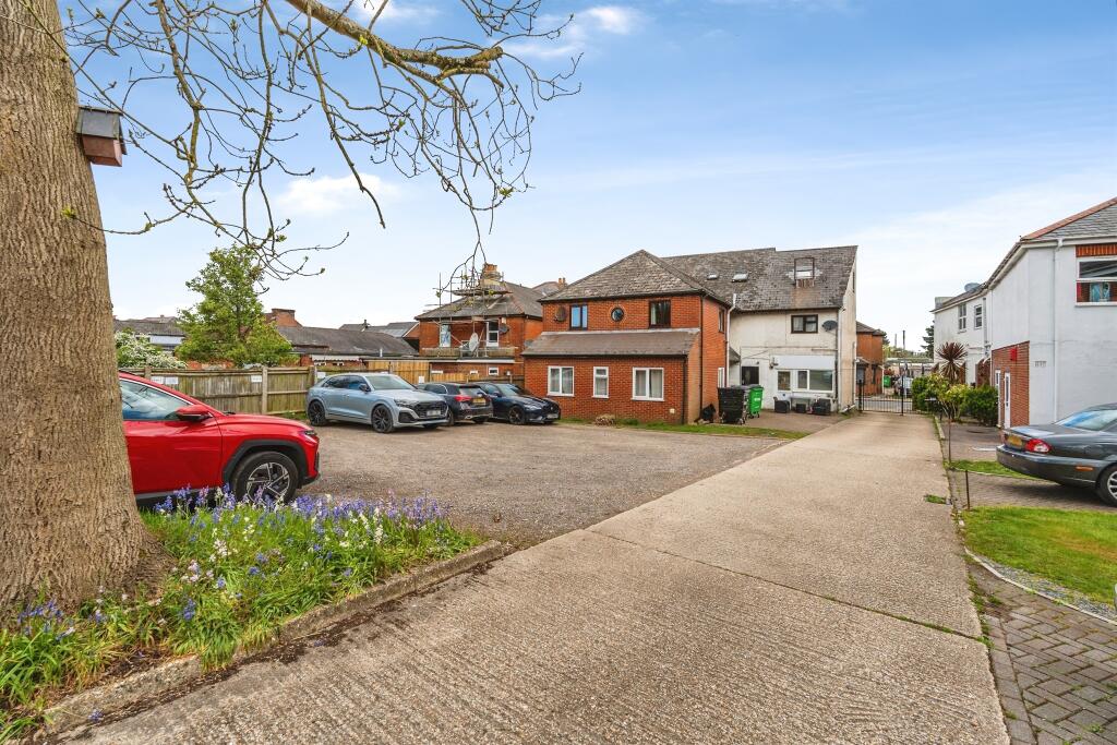 Main image of property: Rumbridge Street, Totton, Southampton