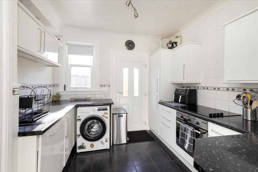 Apartment in Dalkeith, Midlothian - More