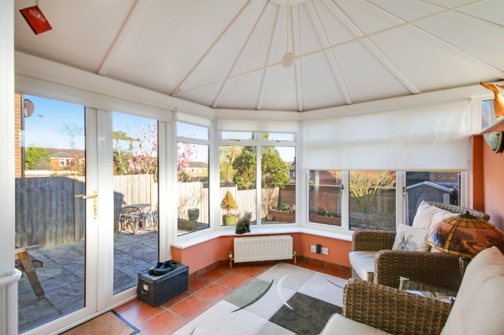 House in Mid Sussex, Worth - View 5