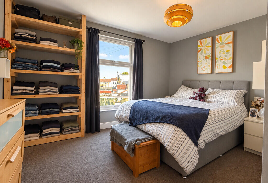 House in Portsmouth - View 4