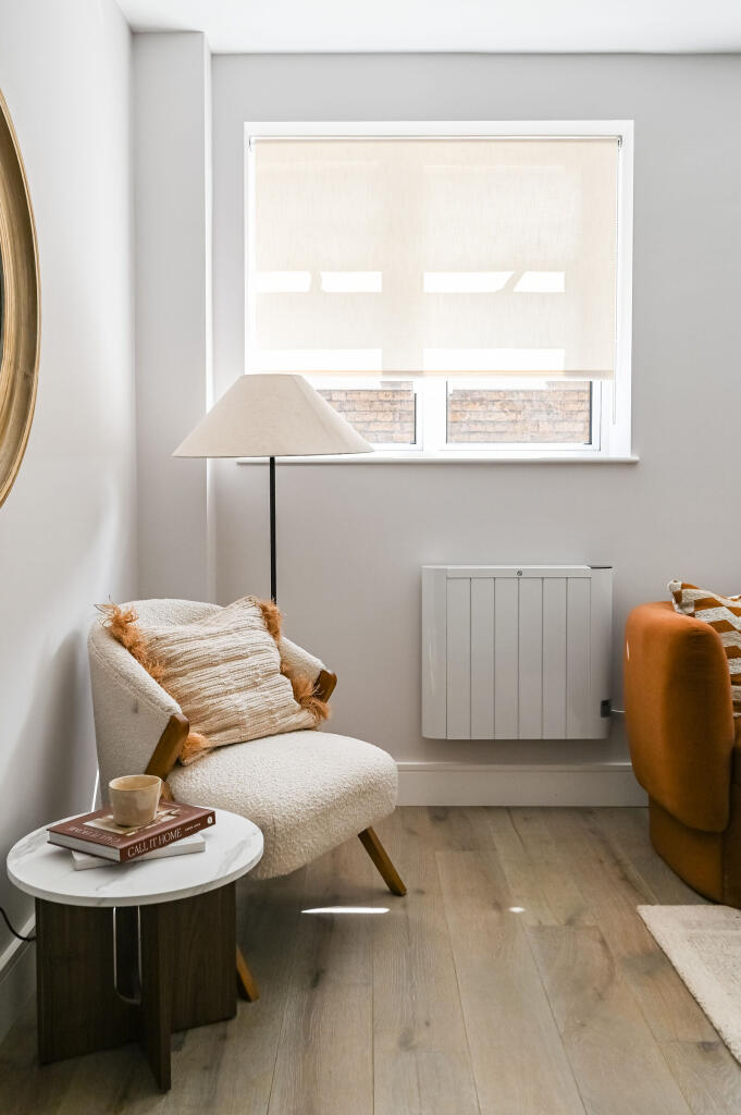 Apartment in London - More