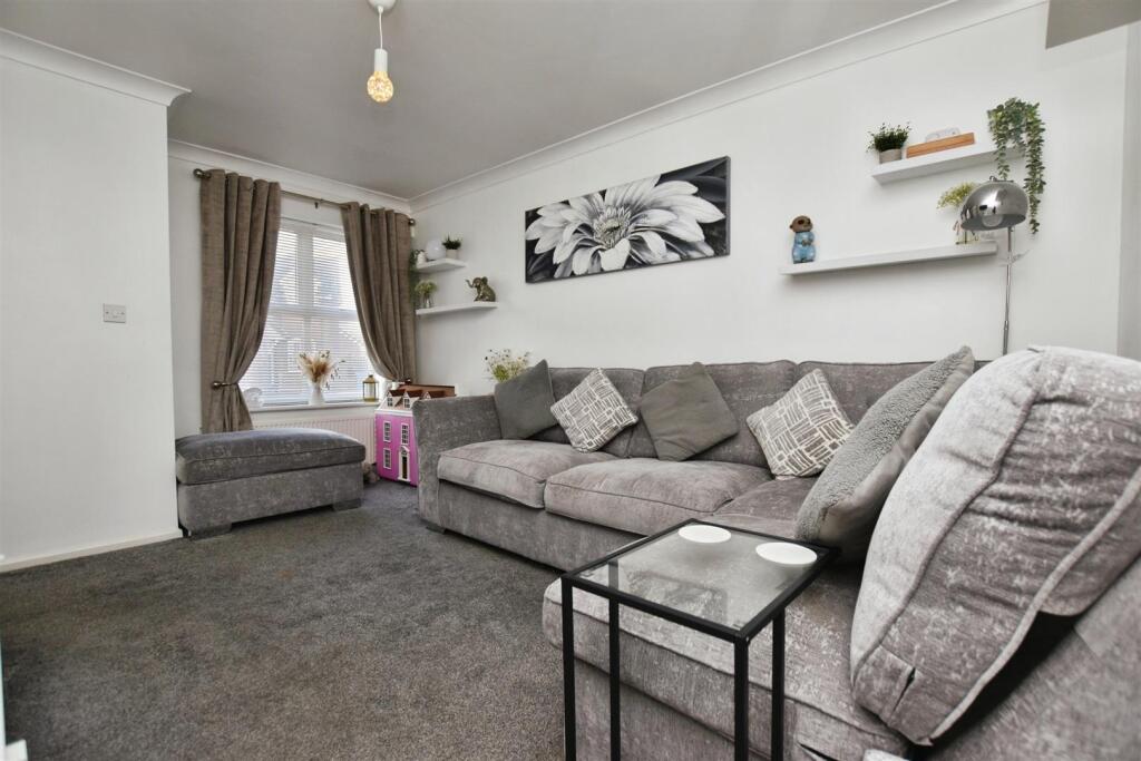 Thompson Road, Hedon photo 2