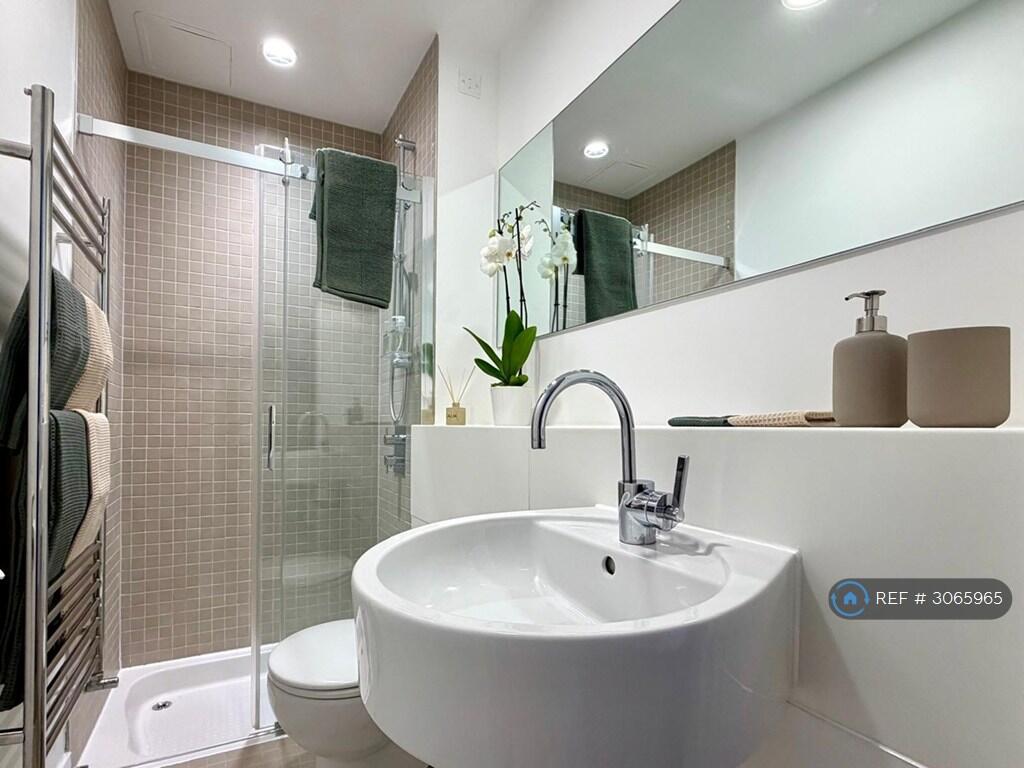 Apartment in London, Hatton Garden, Holborn - More