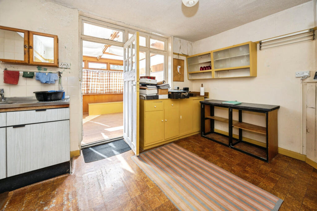 House in Tonbridge - View 5