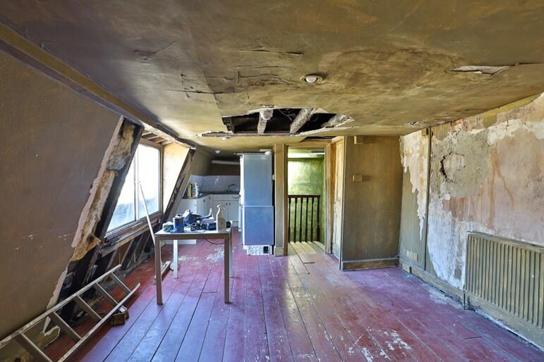 Additional image 8 of The Bath Gin Bar, 2-3 Queen Street, Bath, Bath And North East Somerset, BA1 1HE