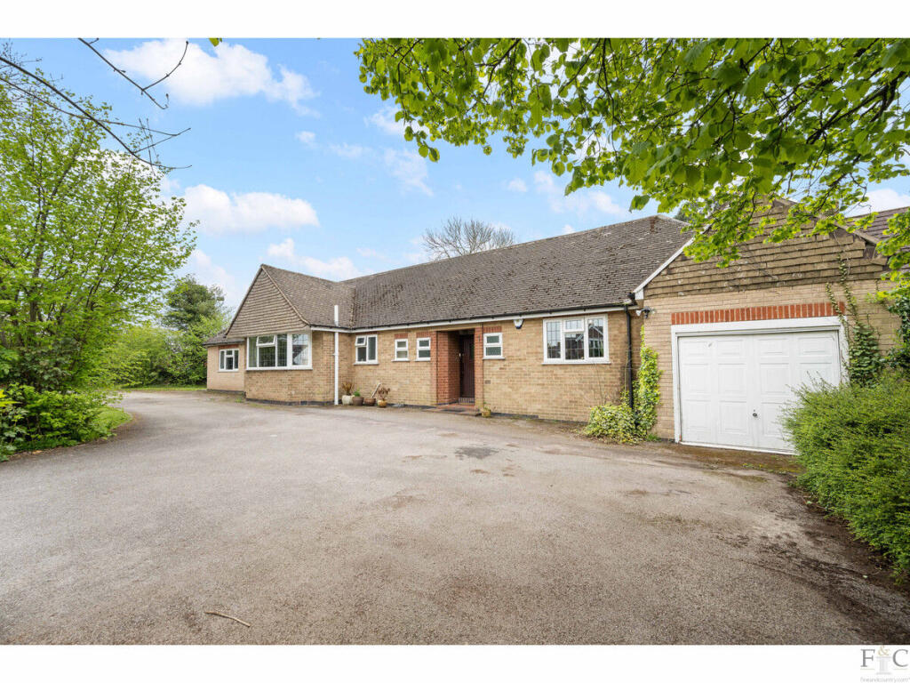 5-bed detached on Ring Road, Leicester, LE2, £750,000