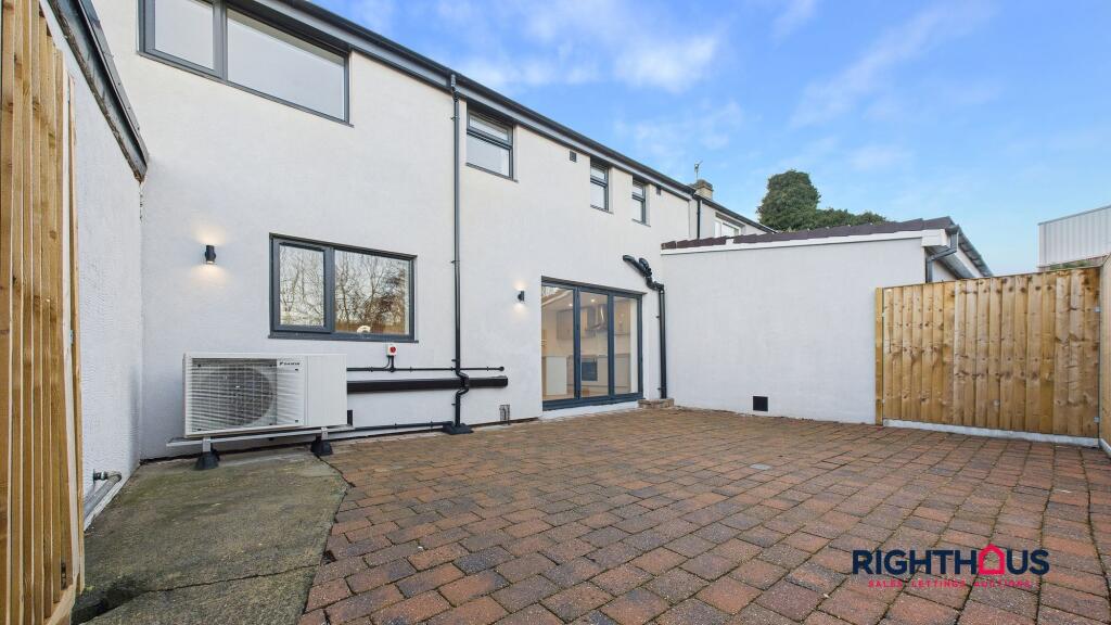 Additional image 17 of Haycliffe Lane, Bradford, BD5