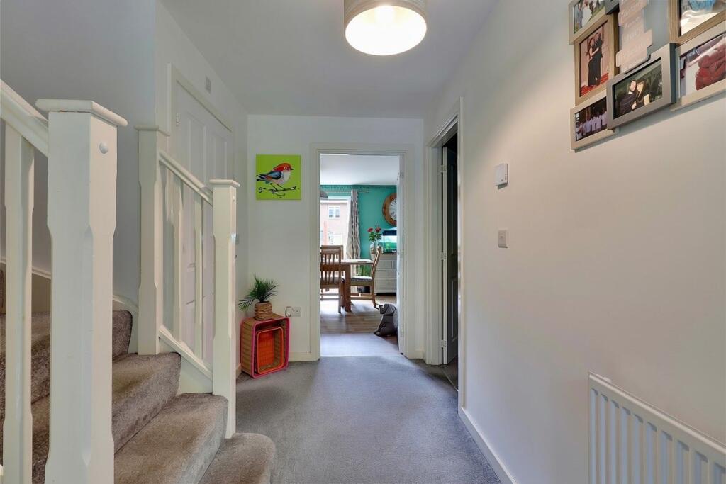 House in Newport, Llantilio Pertholey - View 2