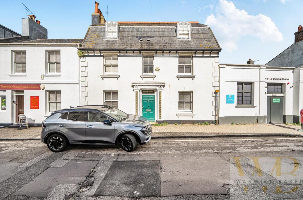Main image of property: 5, Church Street, Shoreham-By-Sea