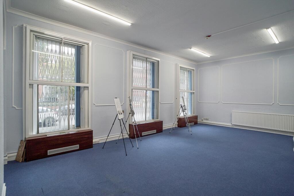 19 Calthorpe Road