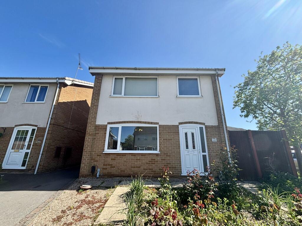 Main image of property: Lee Farm Close