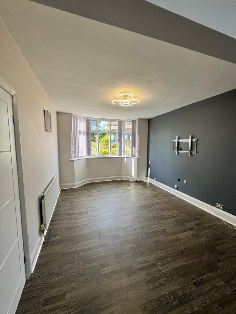House in Nottingham, Old Basford - View 4